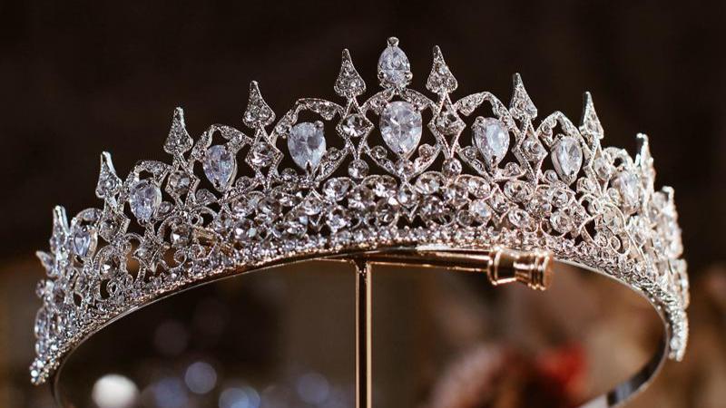 The Fife Tiara Replica - The Royal Look For Less