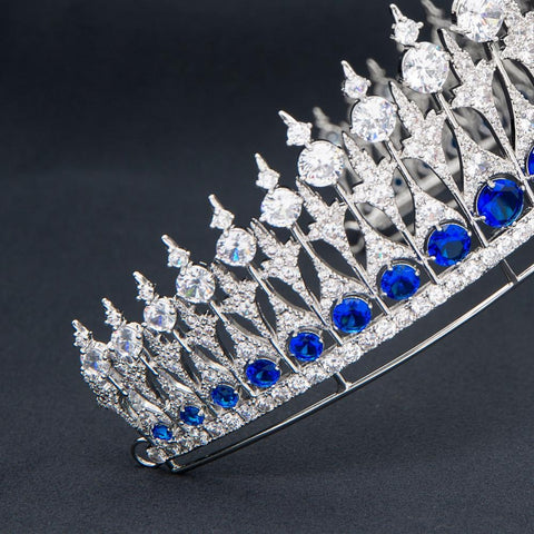 Queen Emma of the Netherlands' Sapphire Parure Tiara – The Royal