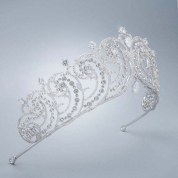 The Cartier Essex Tiara Replica - The Royal Look For Less