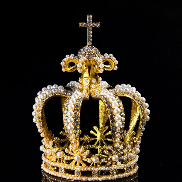 The Crown of the Queen Consort of Bavaria Replica - The Royal Look For Less
